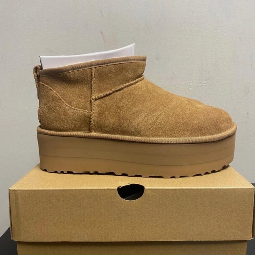 EUC UGG Classic Ultra Mini Platform Booties